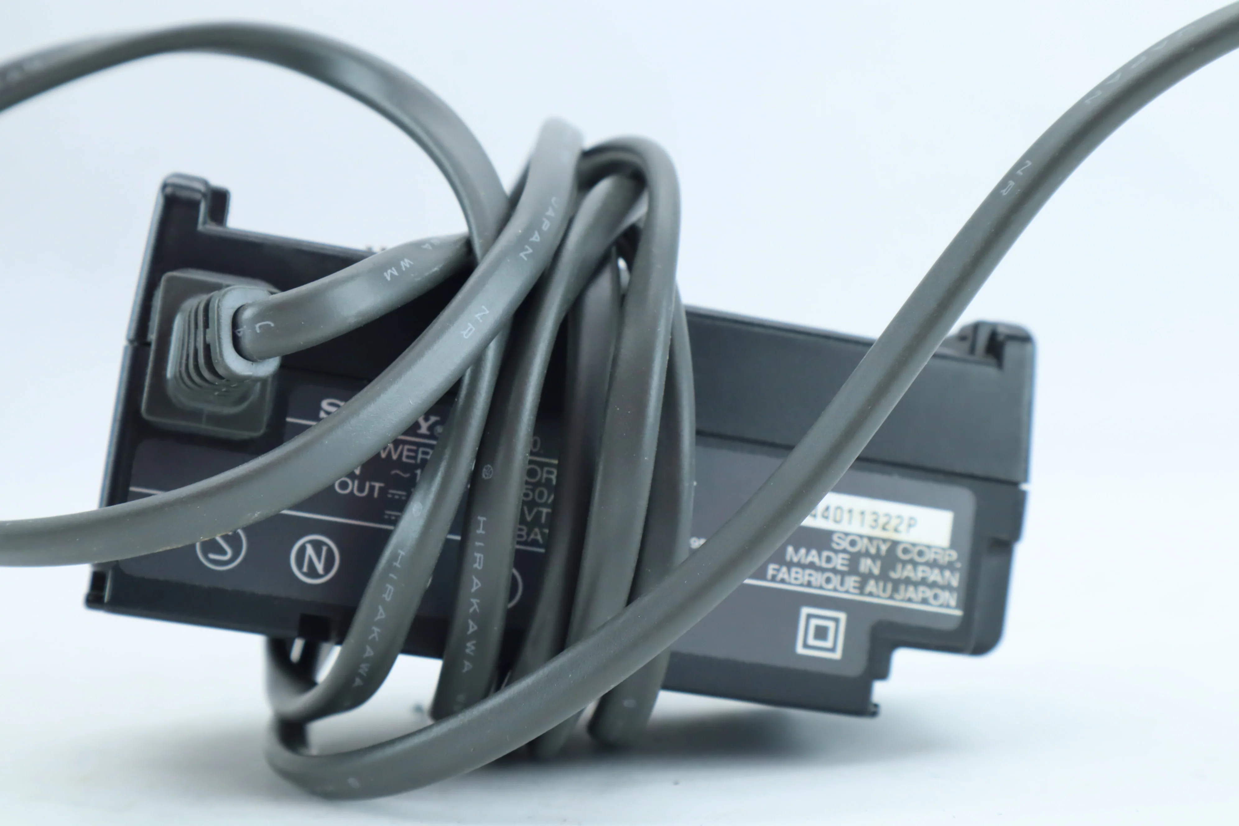 Sony Handycam CCD-TR150E - Image 5