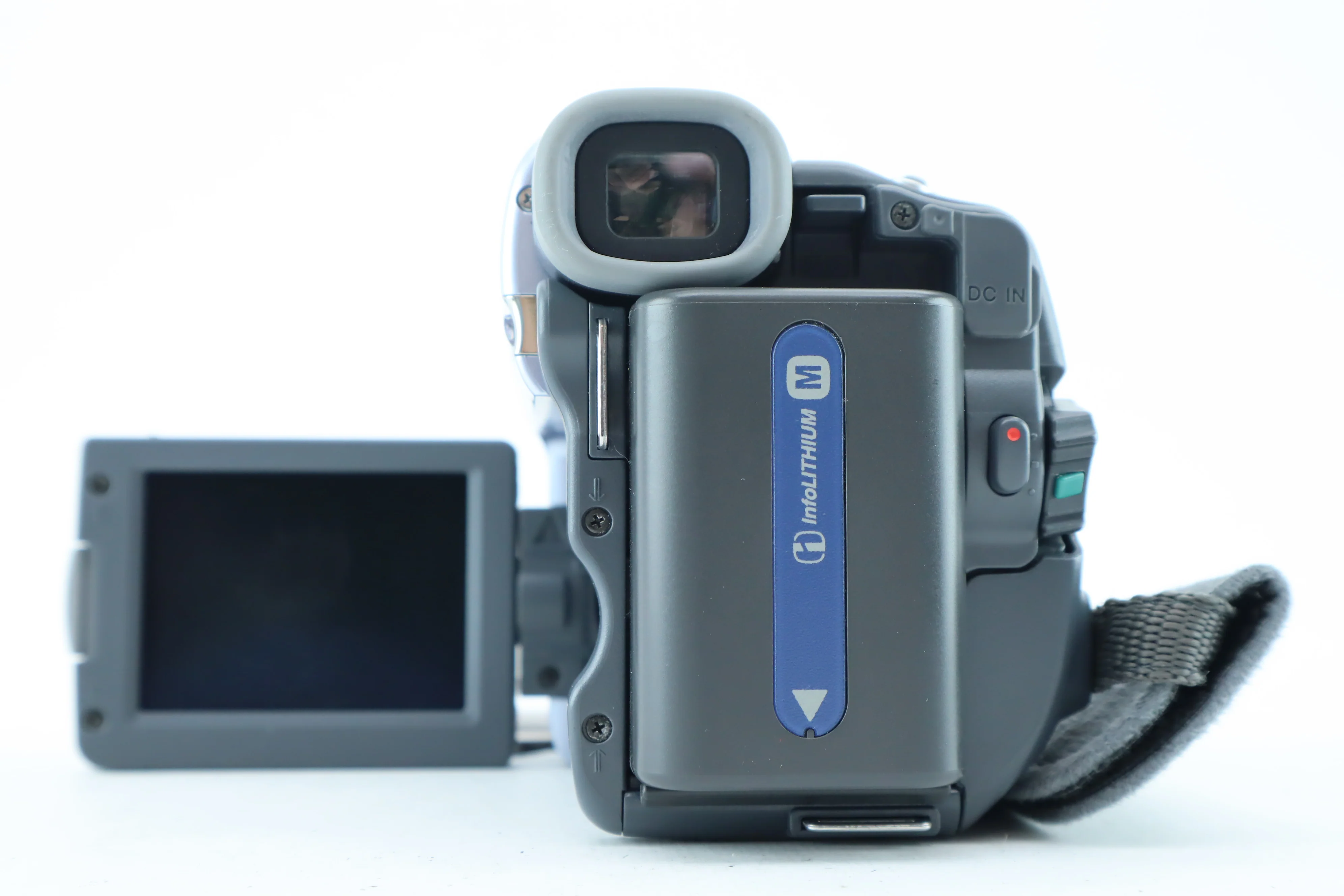 Sony DCR-TRV14E - Image 4
