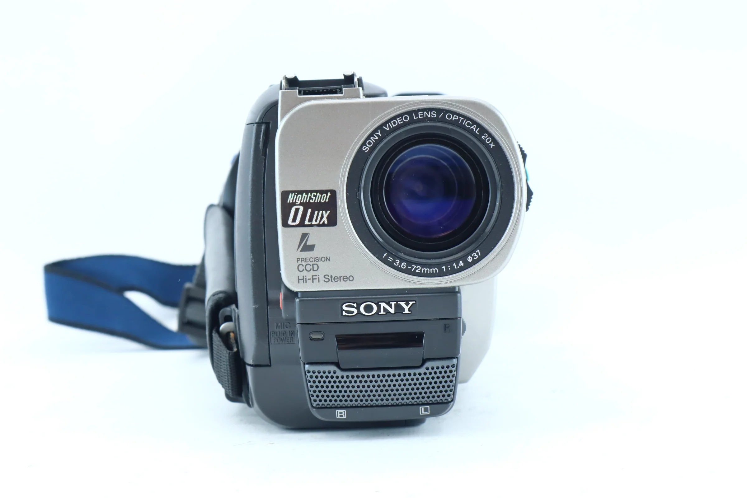 Sony Video Camera Recorder with 20× Optical Zoom 3.6–72mm f/1.4 - Image 2