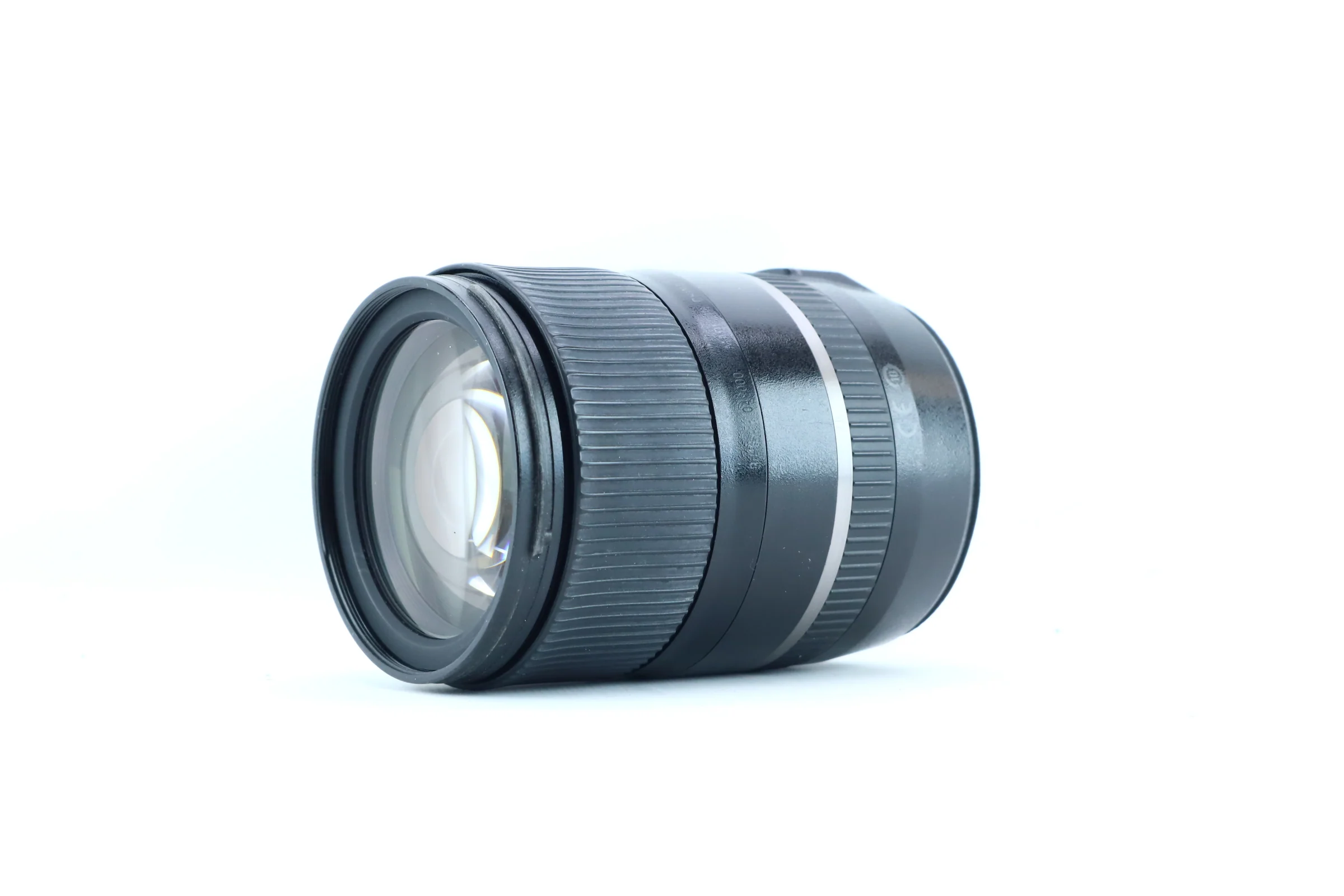 Tamron 16-300mm f/3.5-6.3 Di II VC PZD MACRO - Image 4