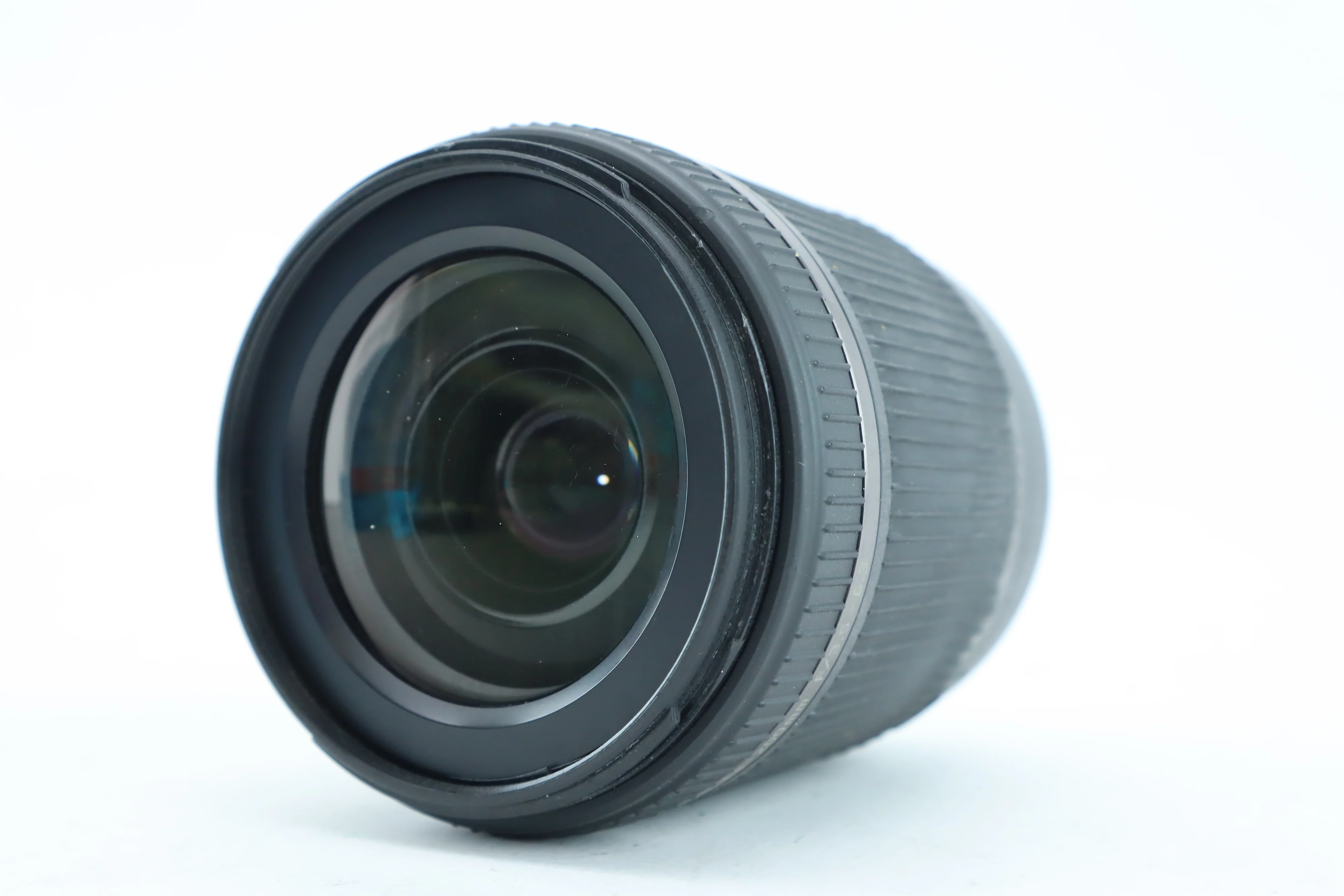 Tamron 18-200mm 3,5-6,3 - Image 3
