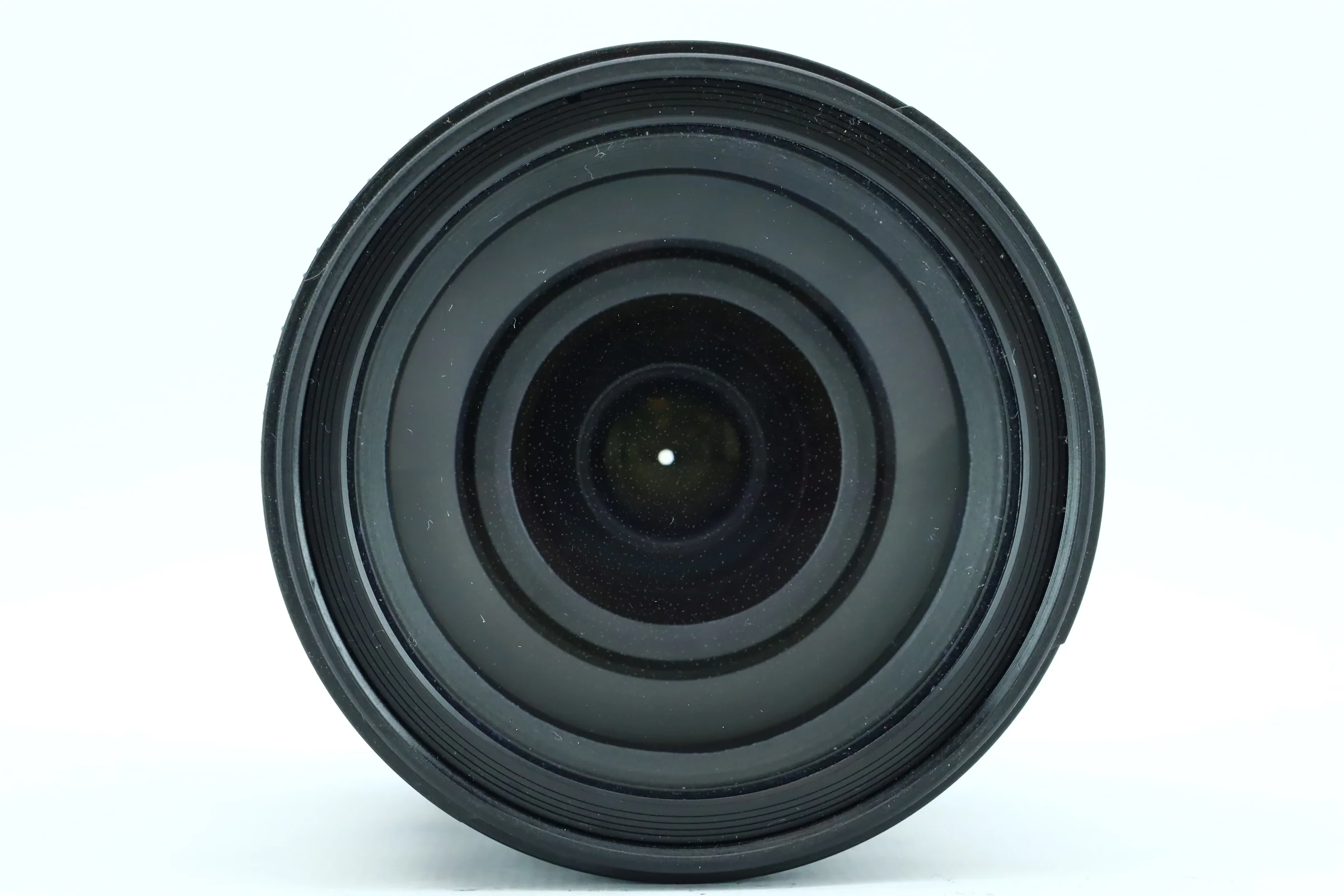 Tamron 28–300mm f/3.5–6.3 - Image 3