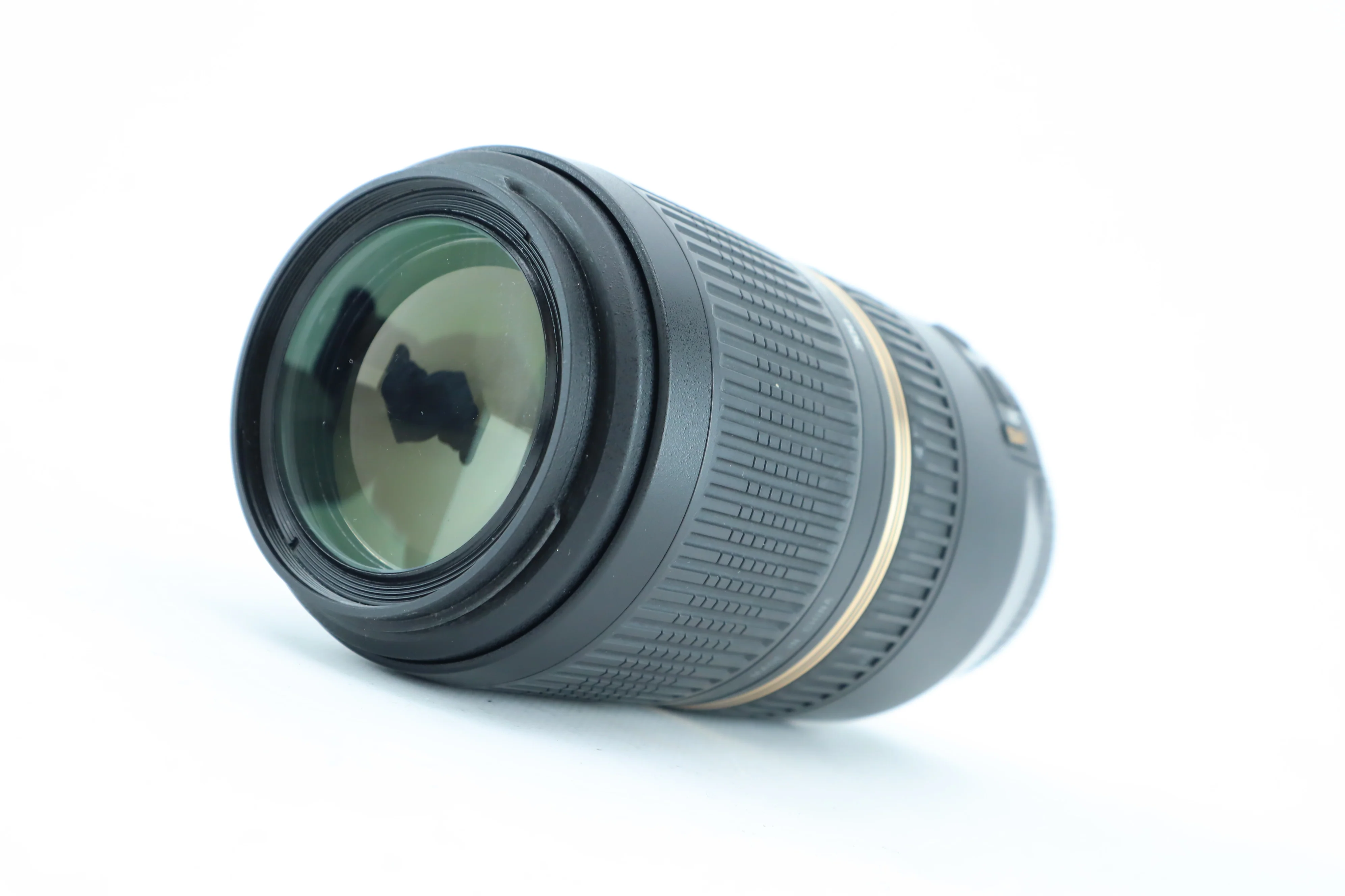 Tamron SP 70-300mm F/4-5.6 for Canon - Image 5