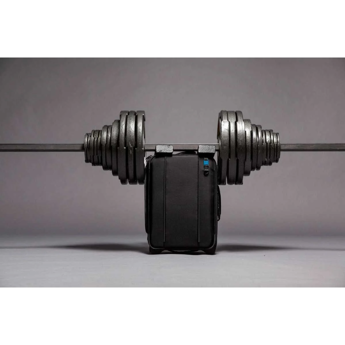 Tenba Roadie Air Case Roller 21 - Black - 638-715 - Image 3