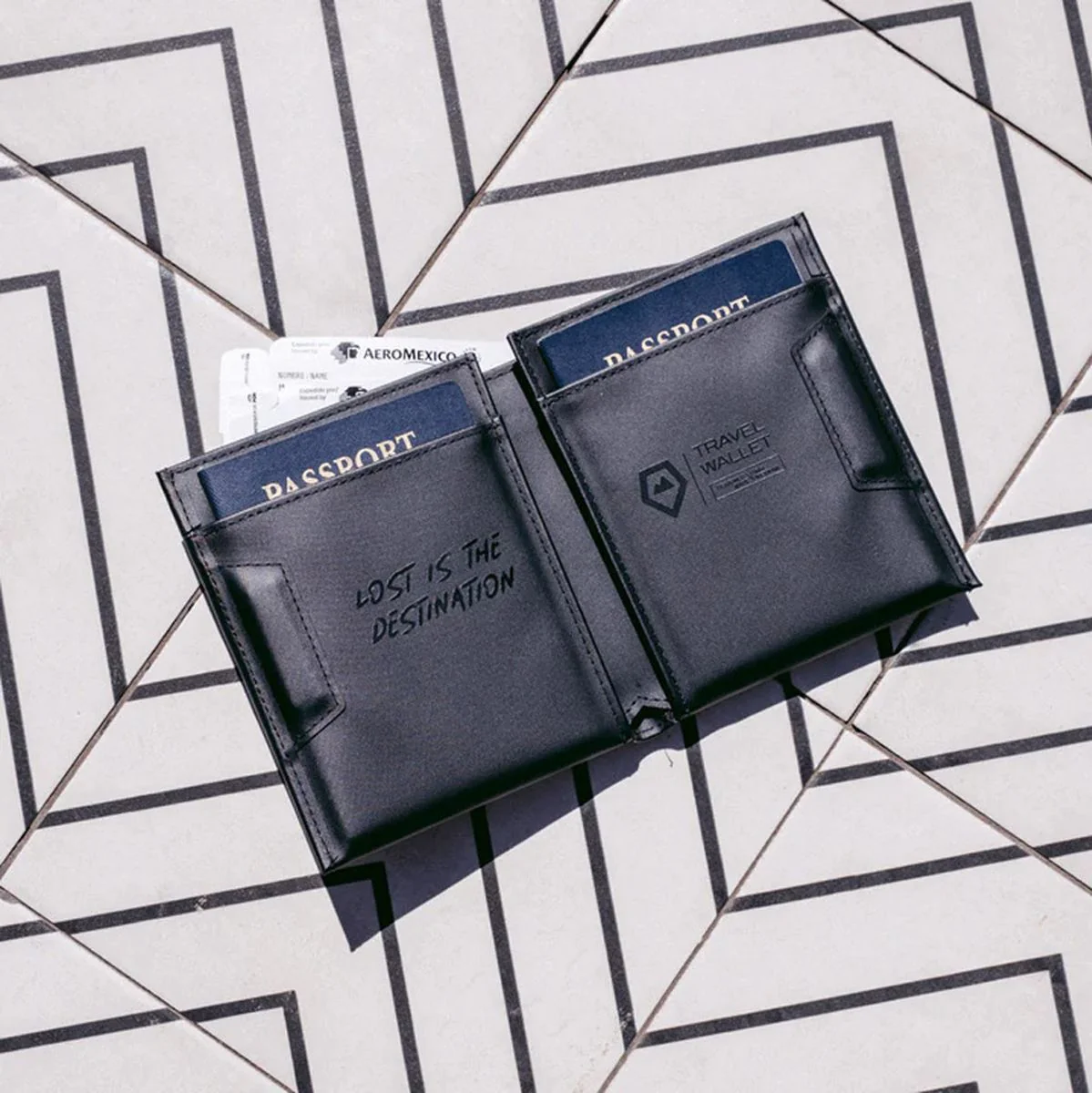 WANDRD Travel Wallet - Image 5