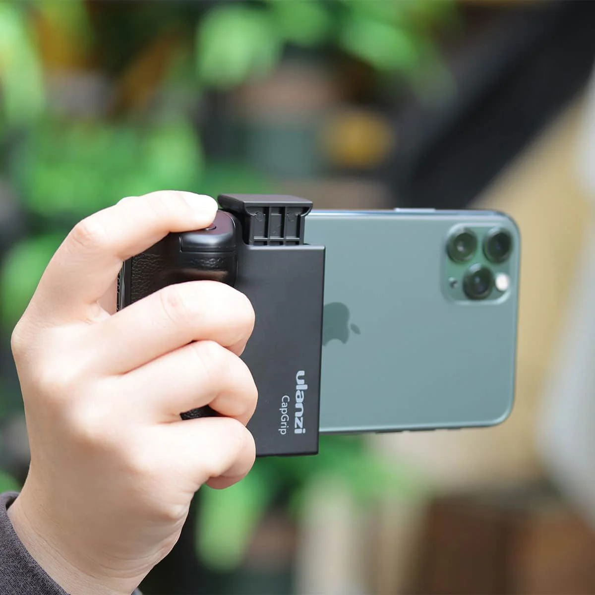 Ulanzi CapGrip Smartphone Camera Grip w/ Bluetooth Black - Image 2