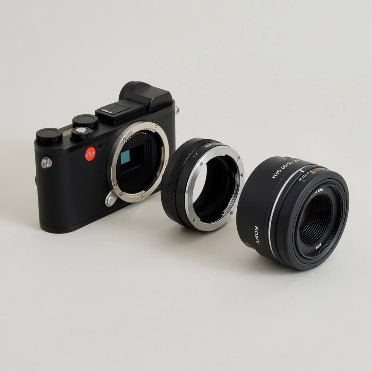 Urth Lens Mount Adapter Sony A (Minolta AF) Lens To Leica L - Image 3
