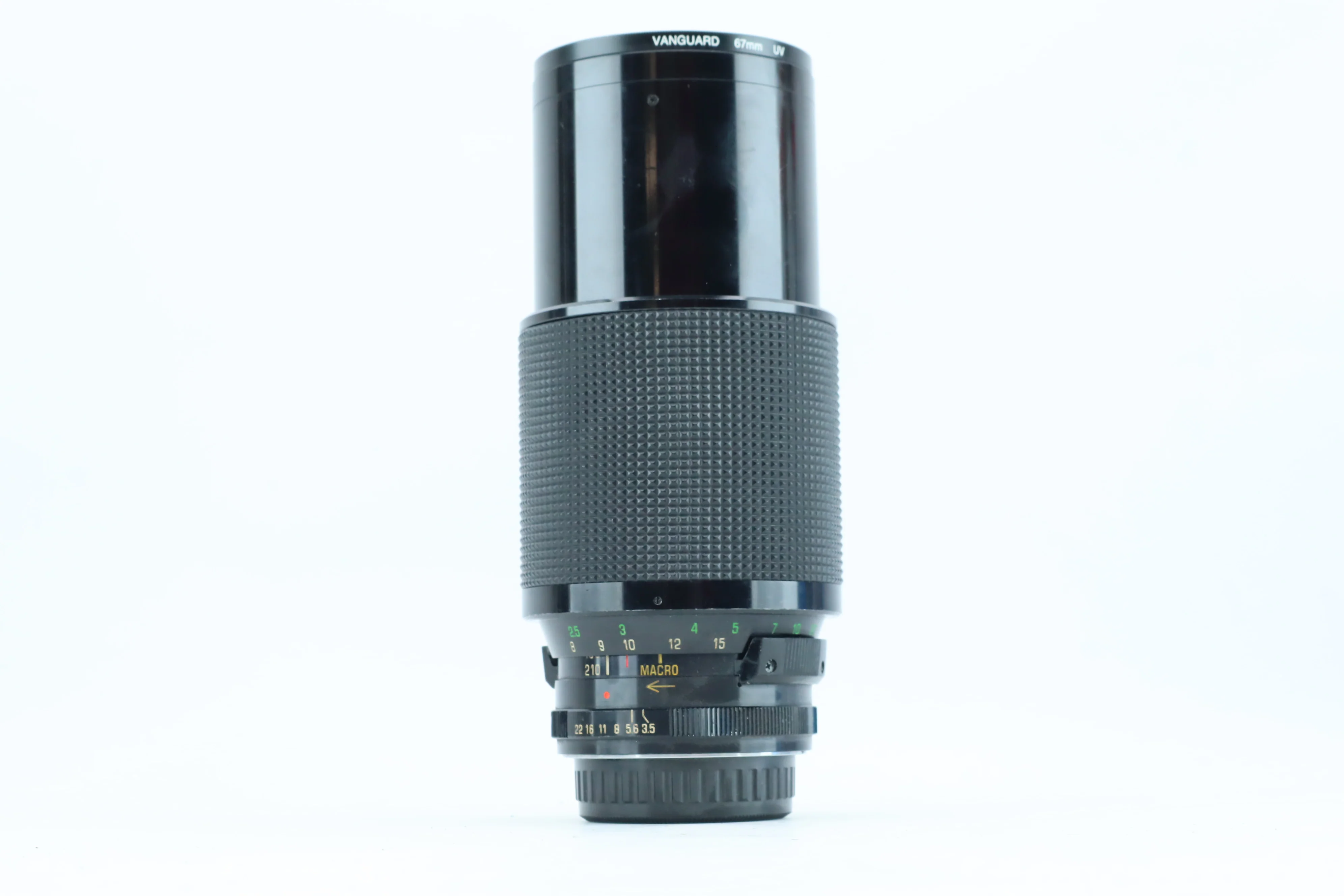 Vivitar Series 1 70-210mm f/3.5 Macro Focusing Auto Zoom