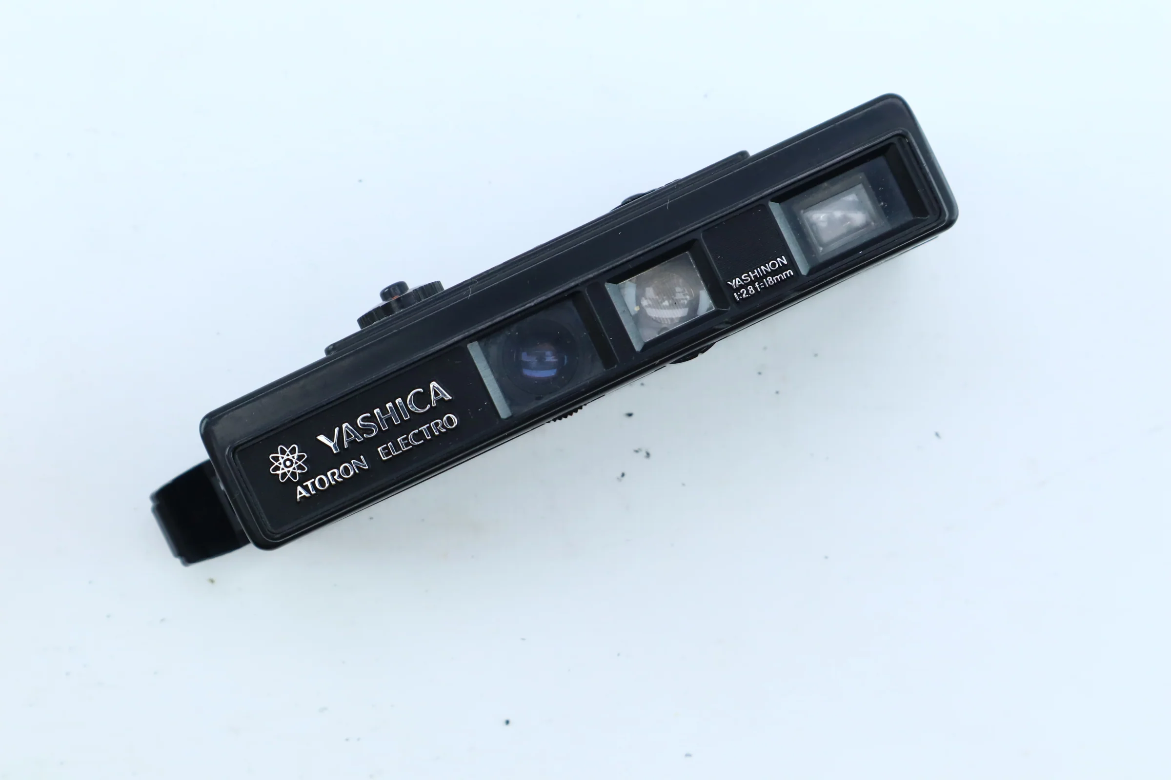 Yashica Atoron Electro with Yashinon 18mm f/2.8 - Image 5