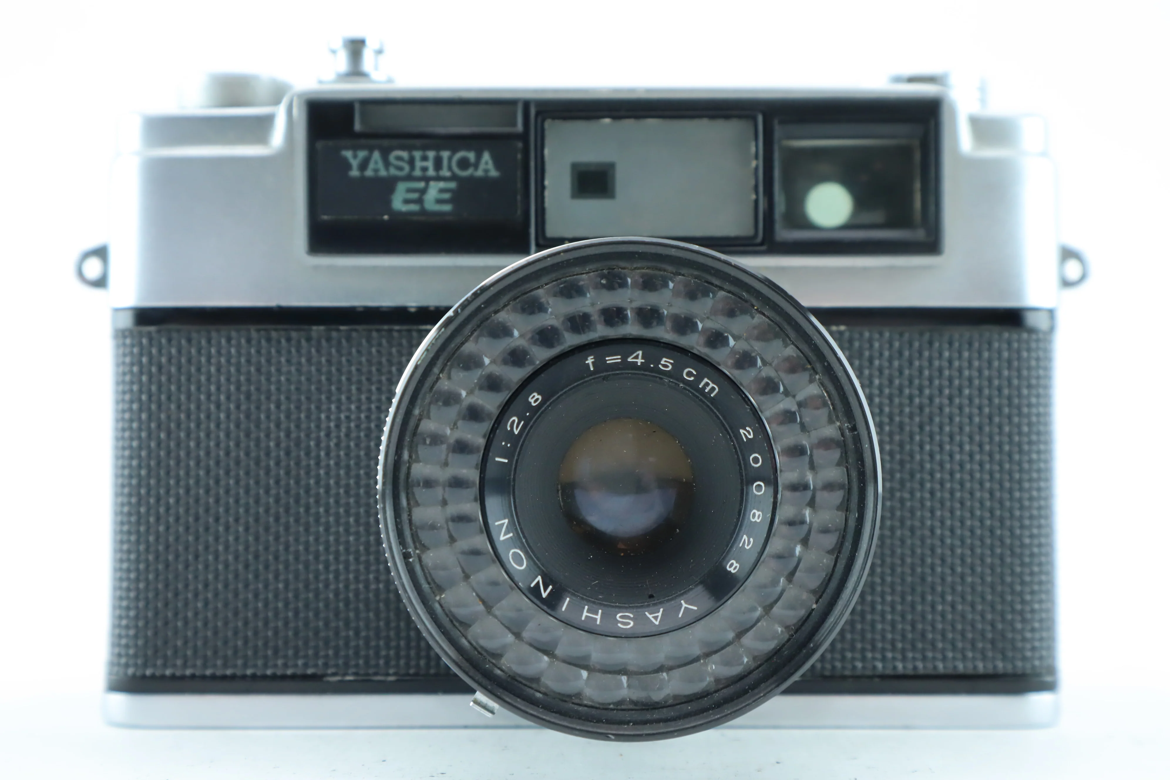 Yashica EE with Yahinon 2,8/4,5cm - Image 2