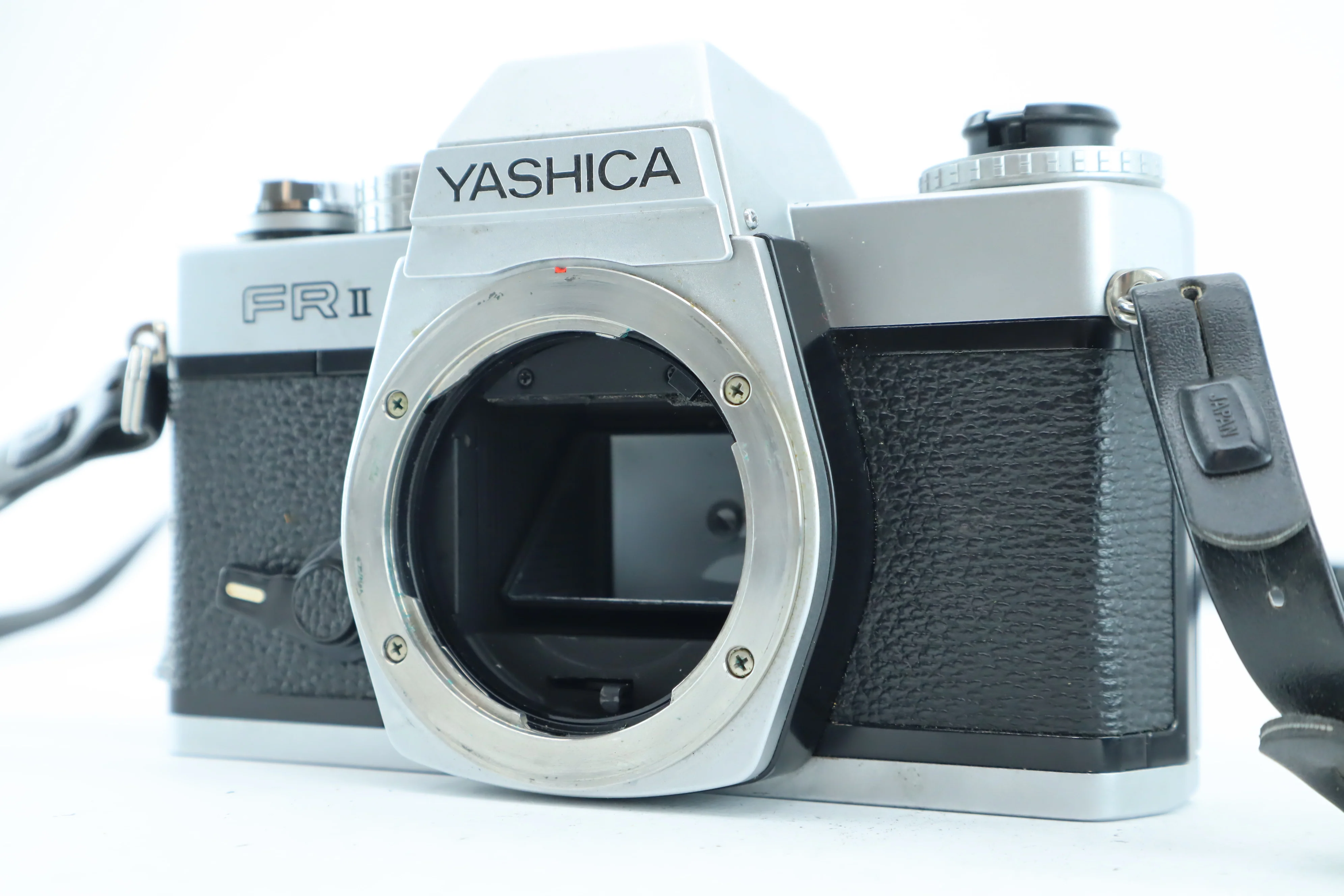 Yashica FR II - Image 3