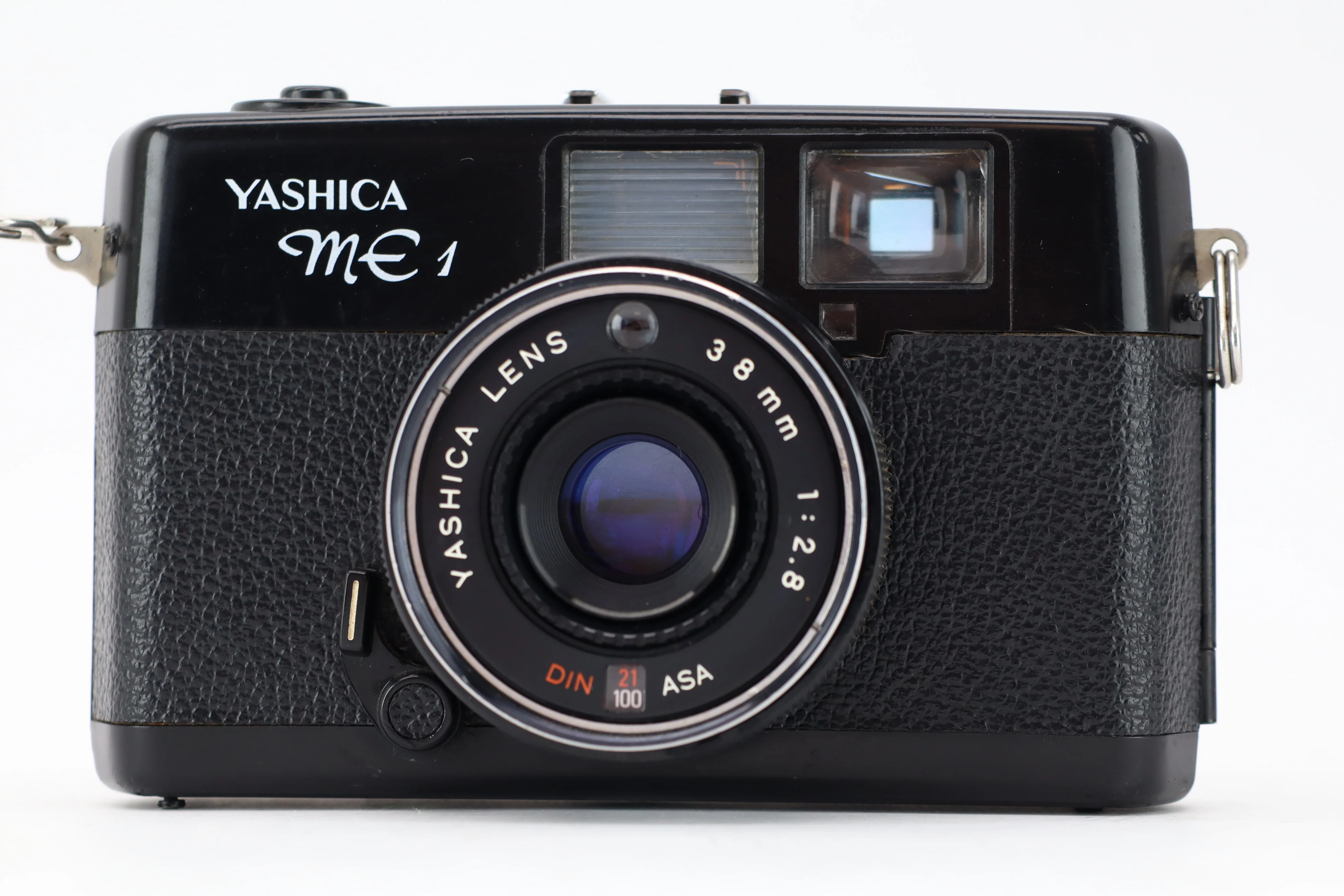 Yashica ME1 38mm 2,8 - Image 2