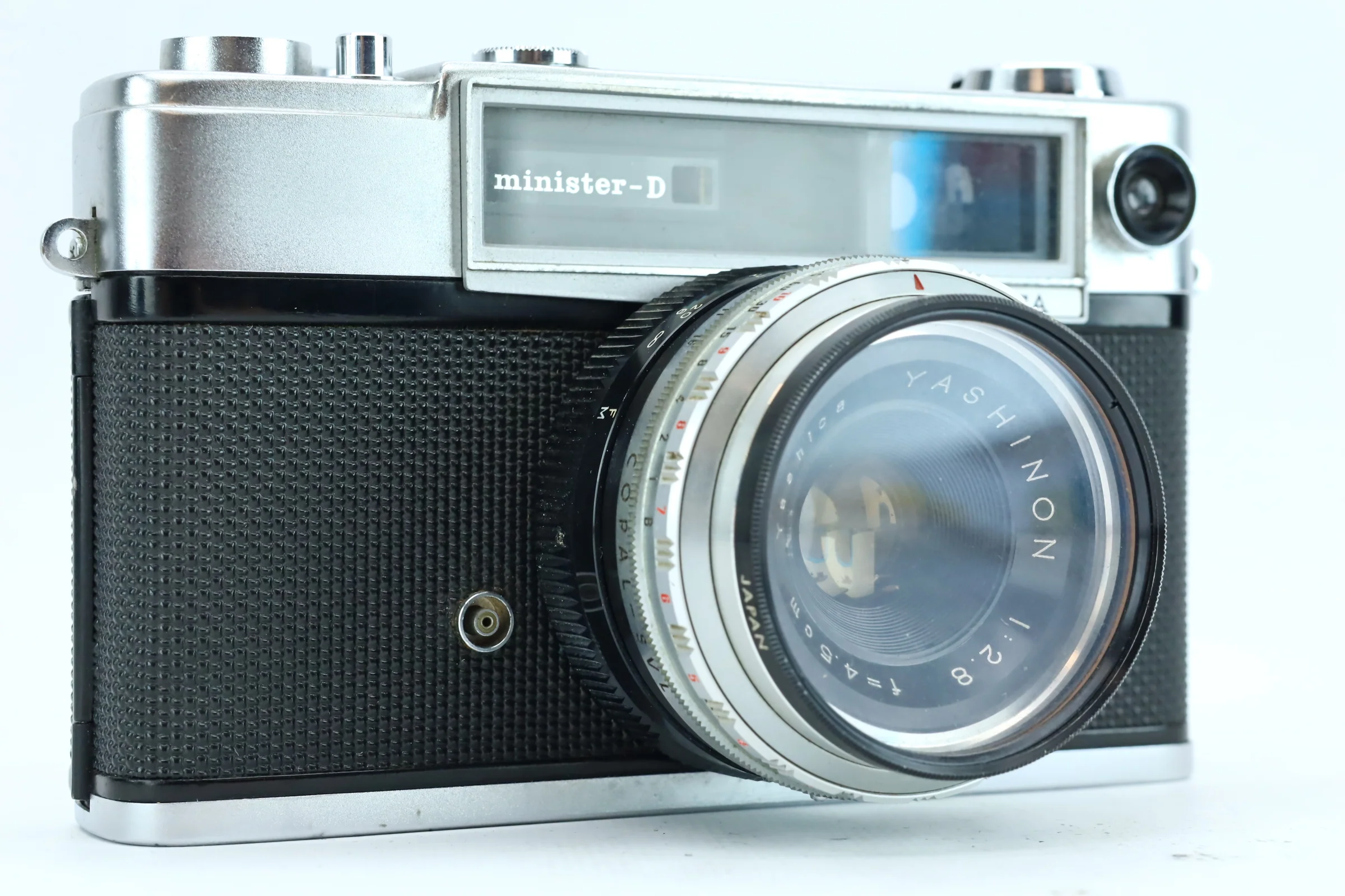 Yashica Minister-D + Yashinon 45mm f/2.8 (SN: T798153) - Image 2