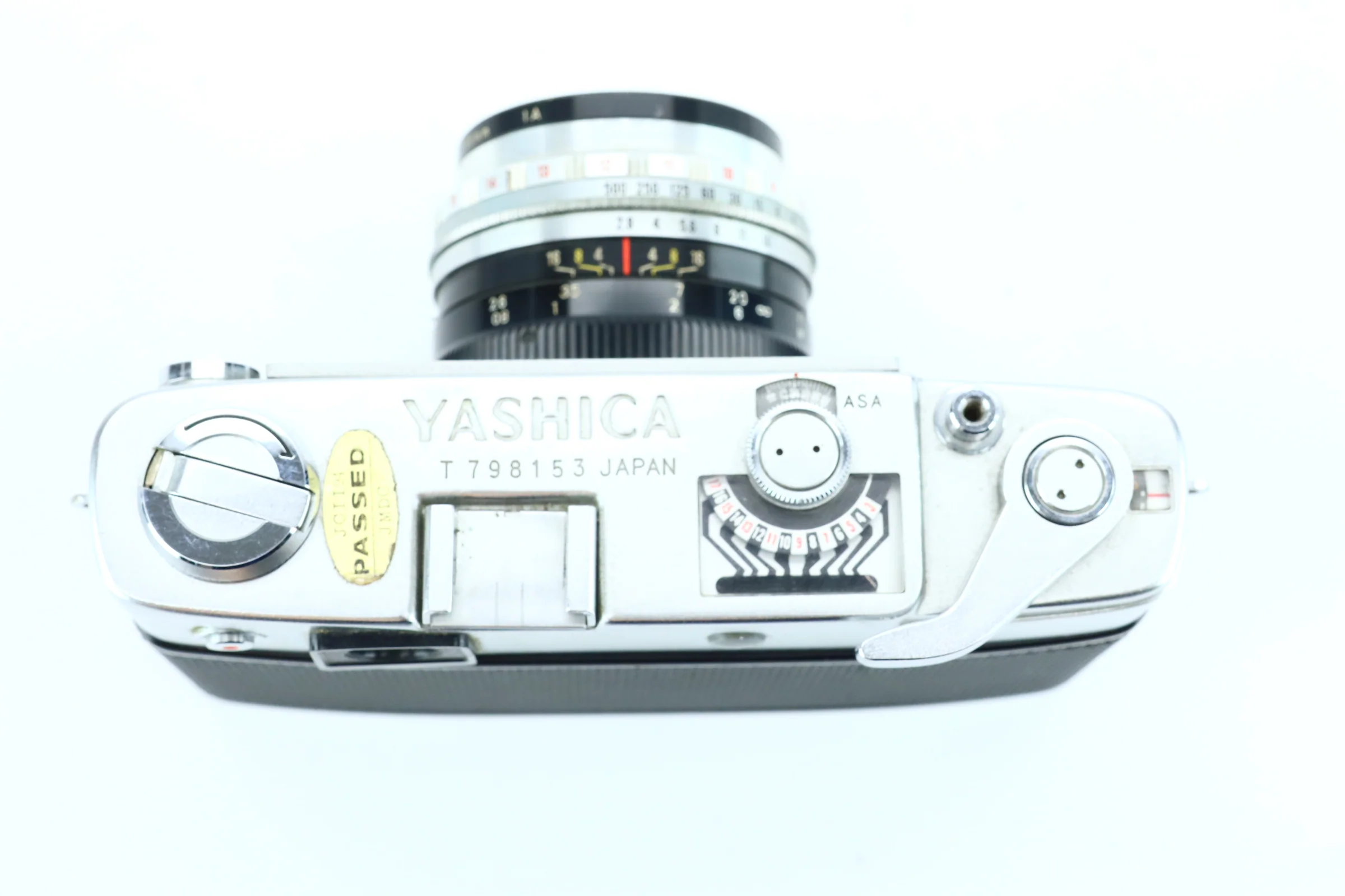 Yashica Minister-D + Yashinon 45mm f/2.8 (SN: T798153) - Image 4