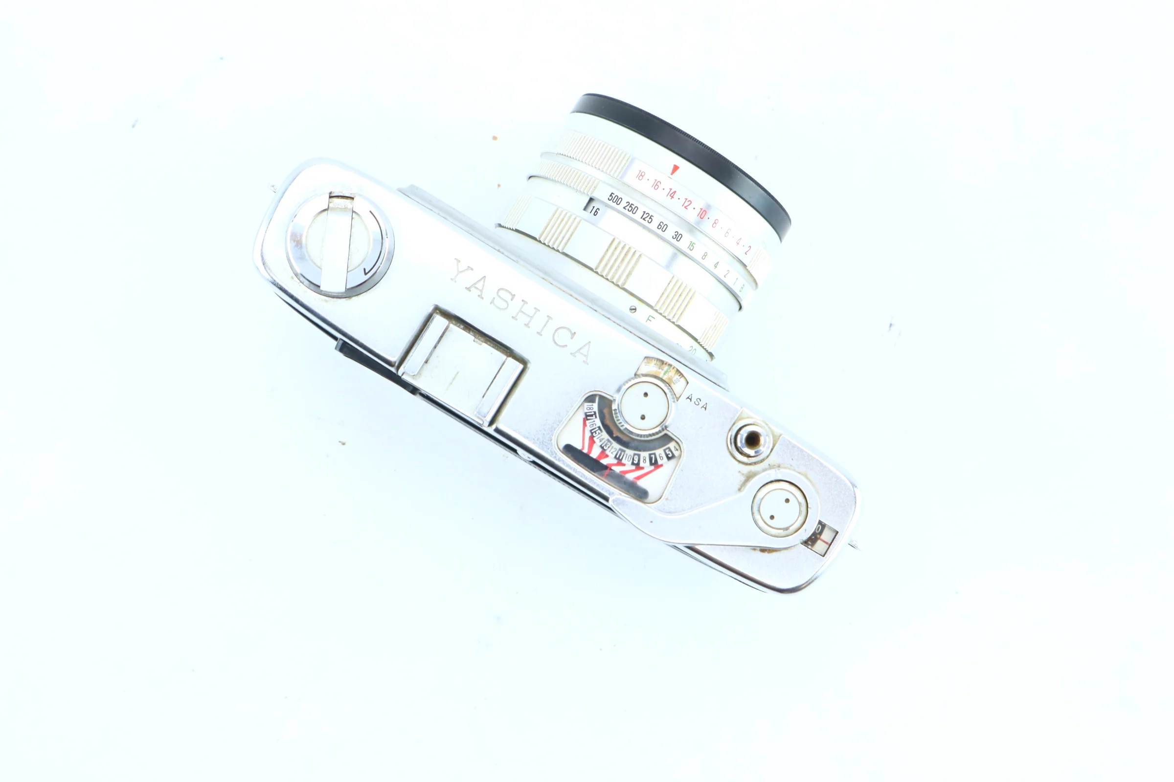 Yashica Minister III with Yashinon 45mm f/2.8 - Image 5