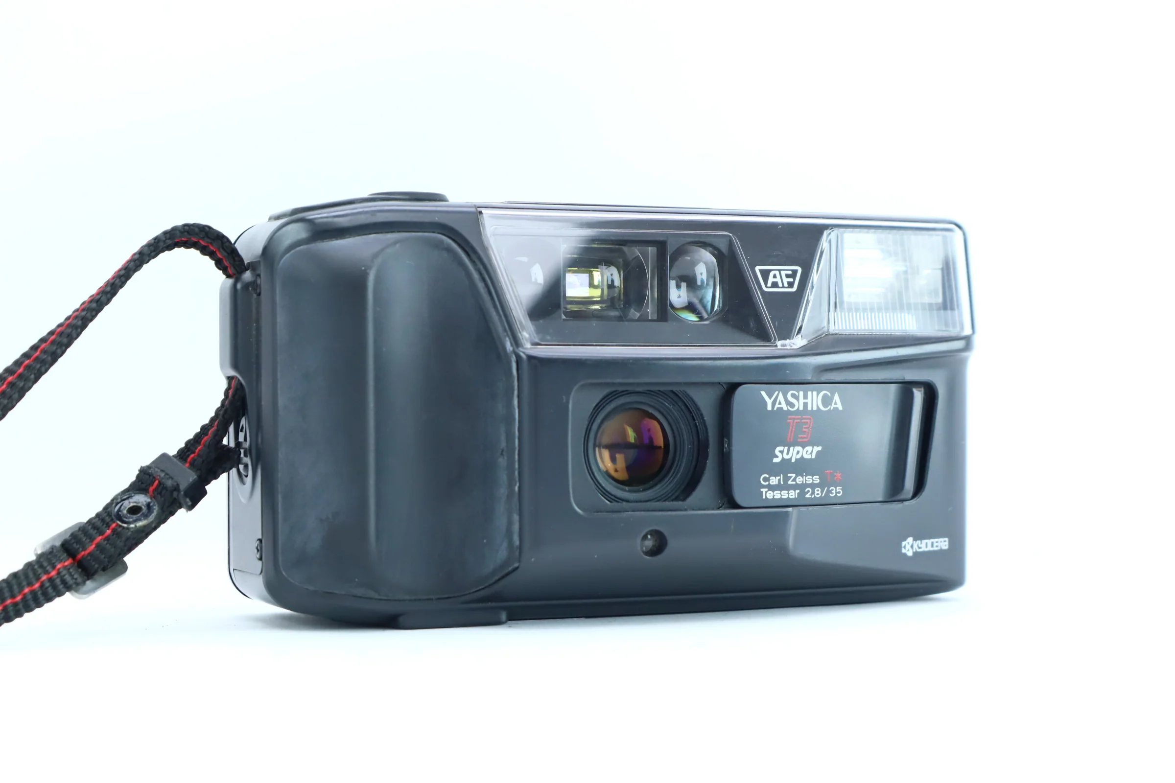 Yashica T3 Super - Carl Zeiss Tessar 35mm f/2.8 Prime Lens