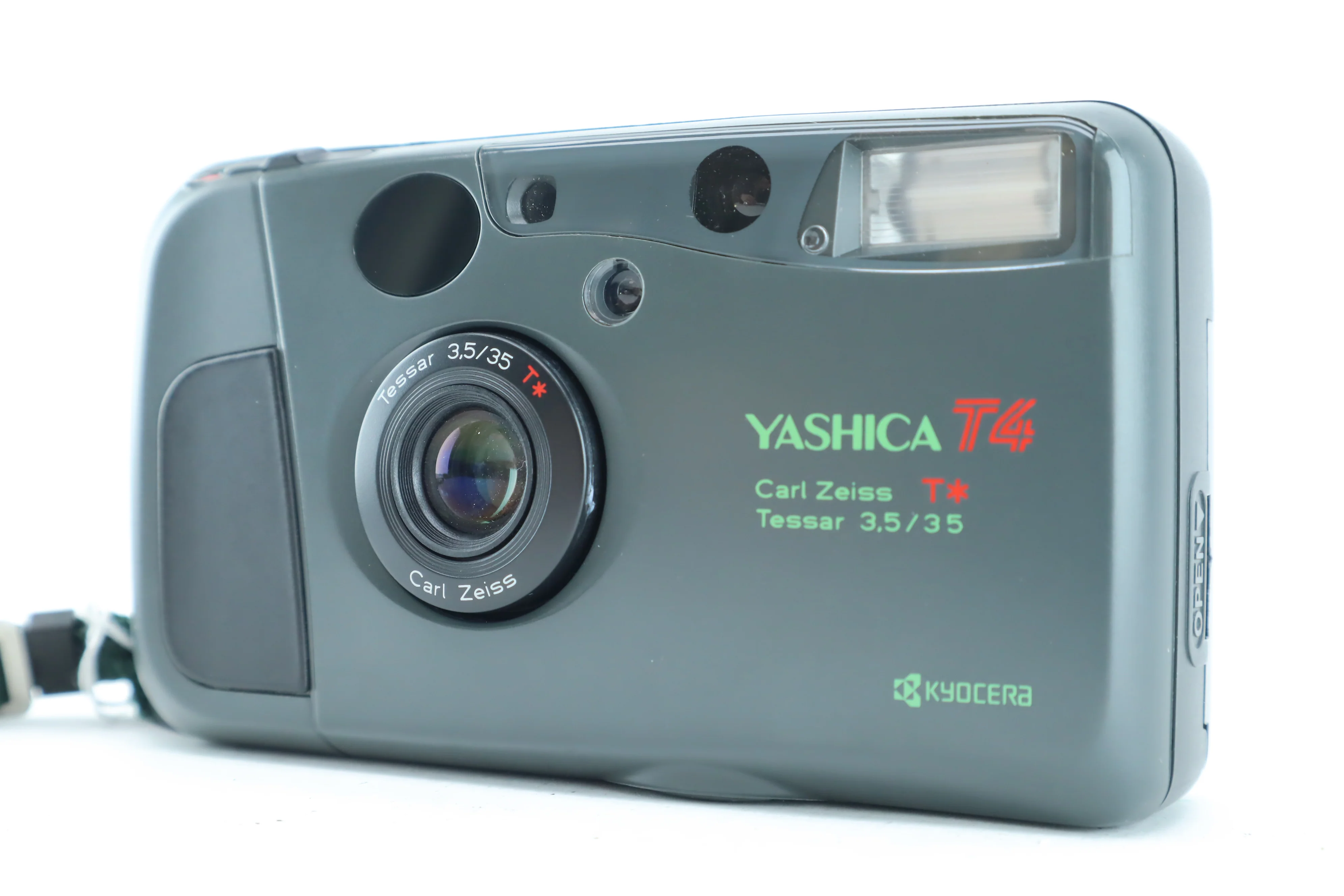 Yashica T4 - Safari special edition - Image 3