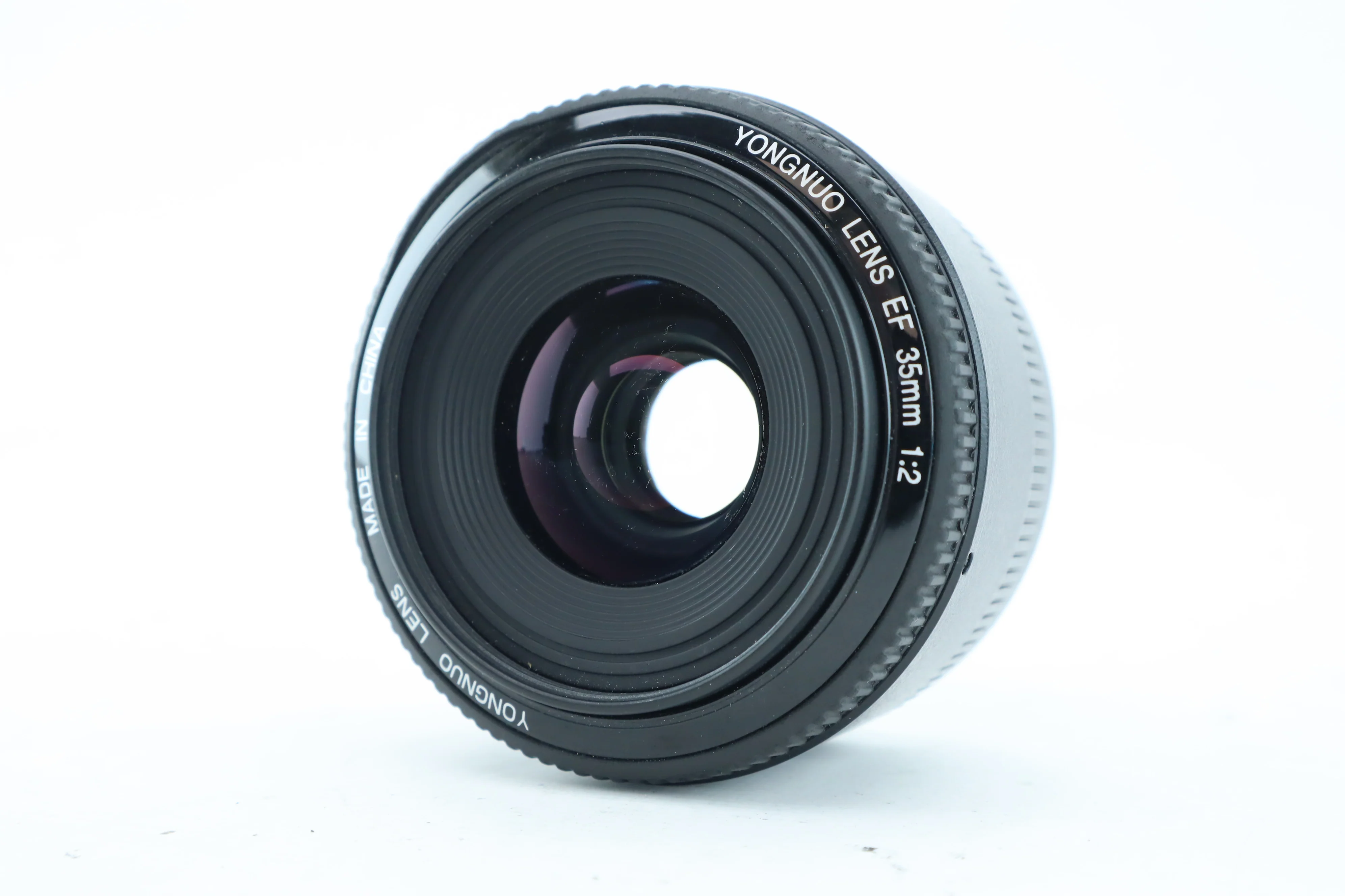 Yongnuo EF 35mm 2 - Image 3