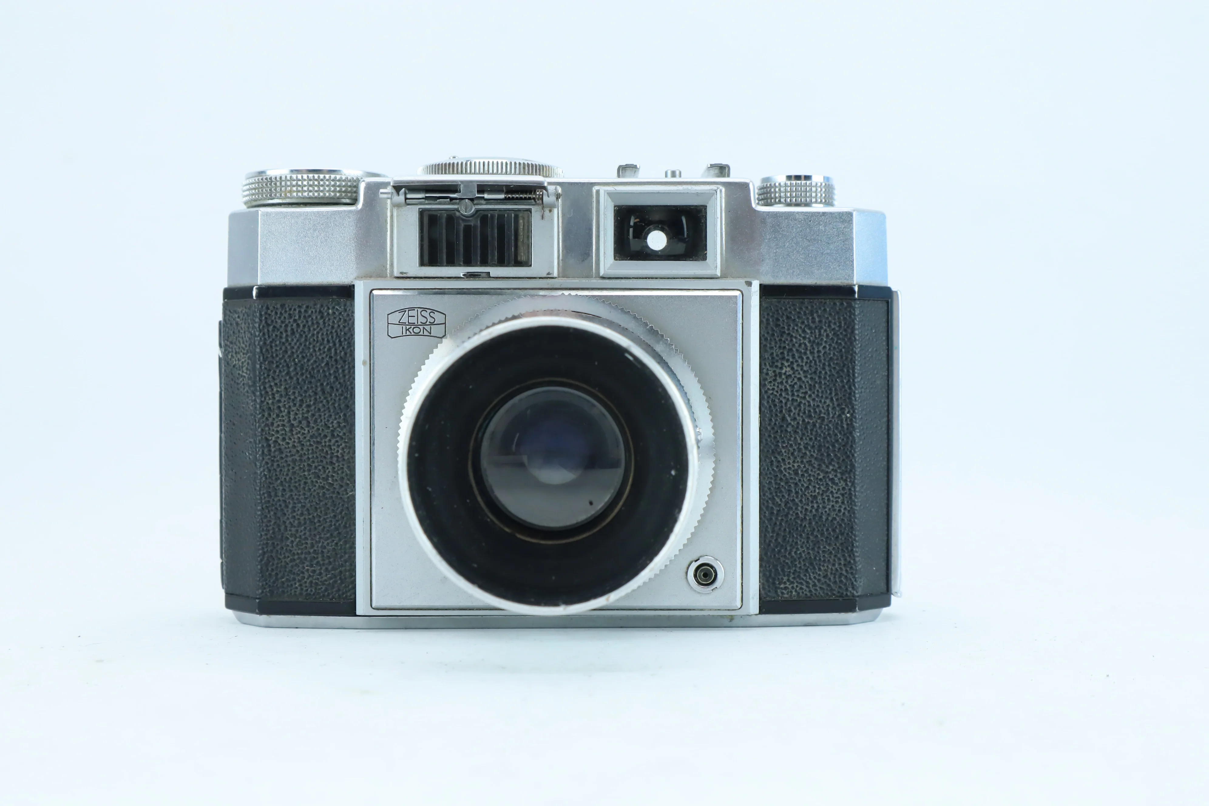 Zeiss Ikon Contina II - Classic German Precision with Novar-Anastigmat 45mm f/3.5 - Image 3