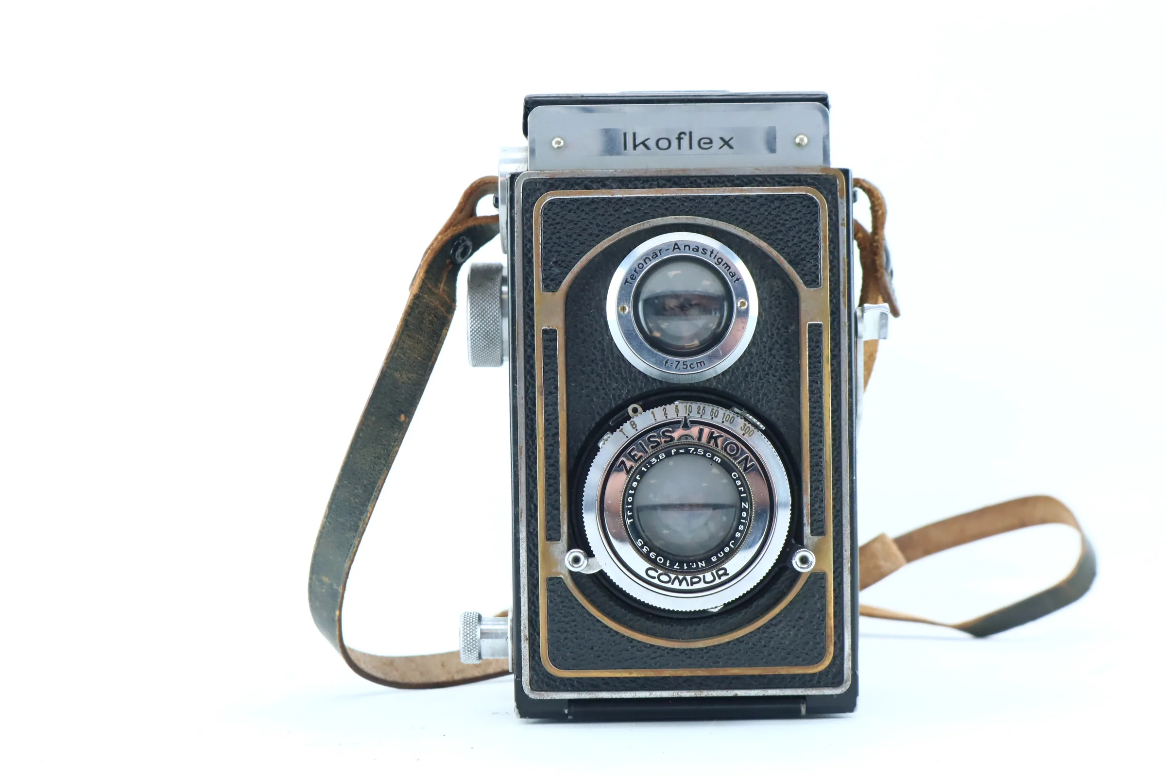 Zeiss Ikon Ikoflex with Carl Zeiss Jena Triotar 75mm f/3.8 Lens - Image 2