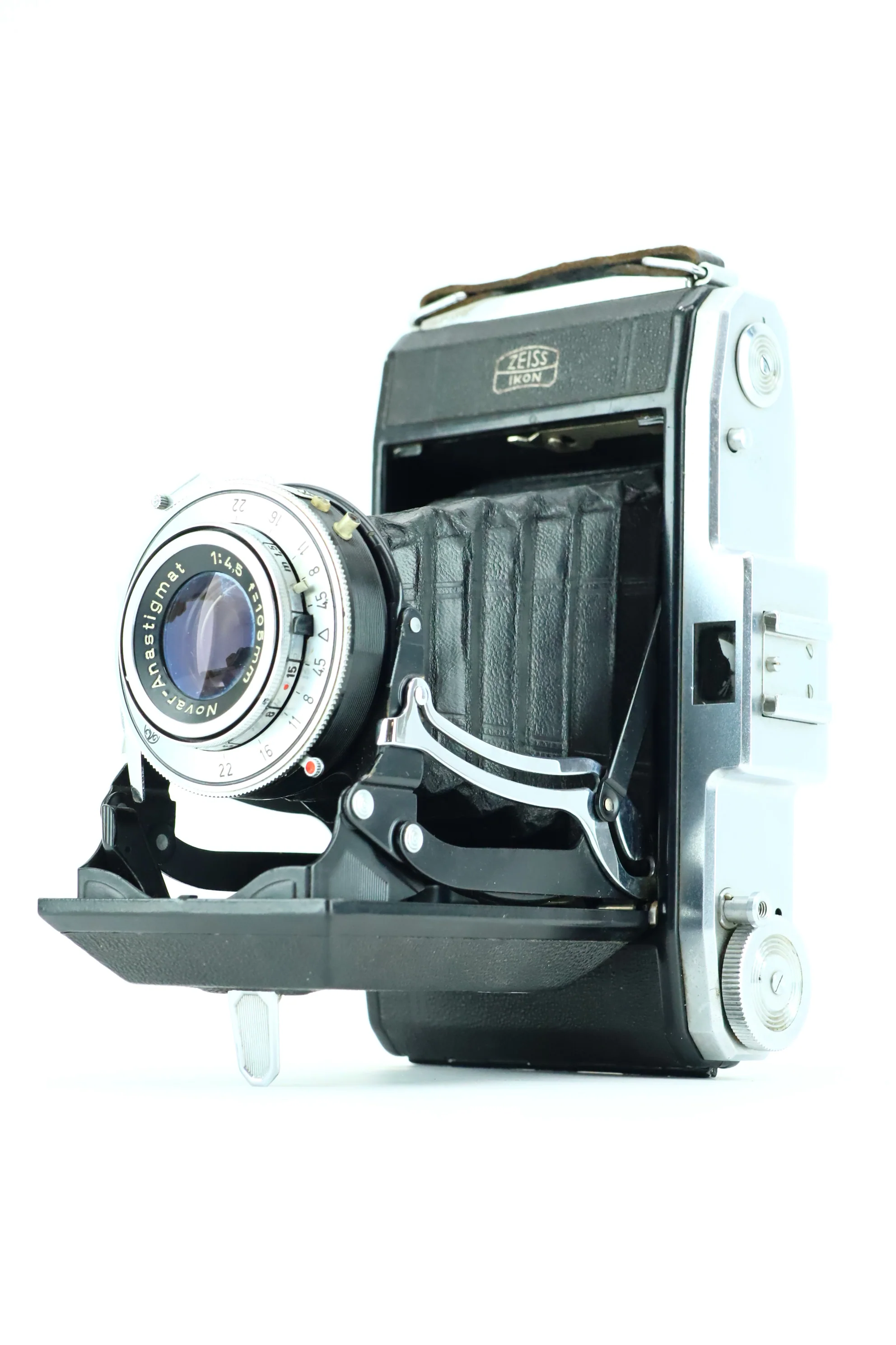 Zeiss Ikon Nettar with Prontor-S Novar-Anastigmat 1:4,5 f=105mm lens - Image 3
