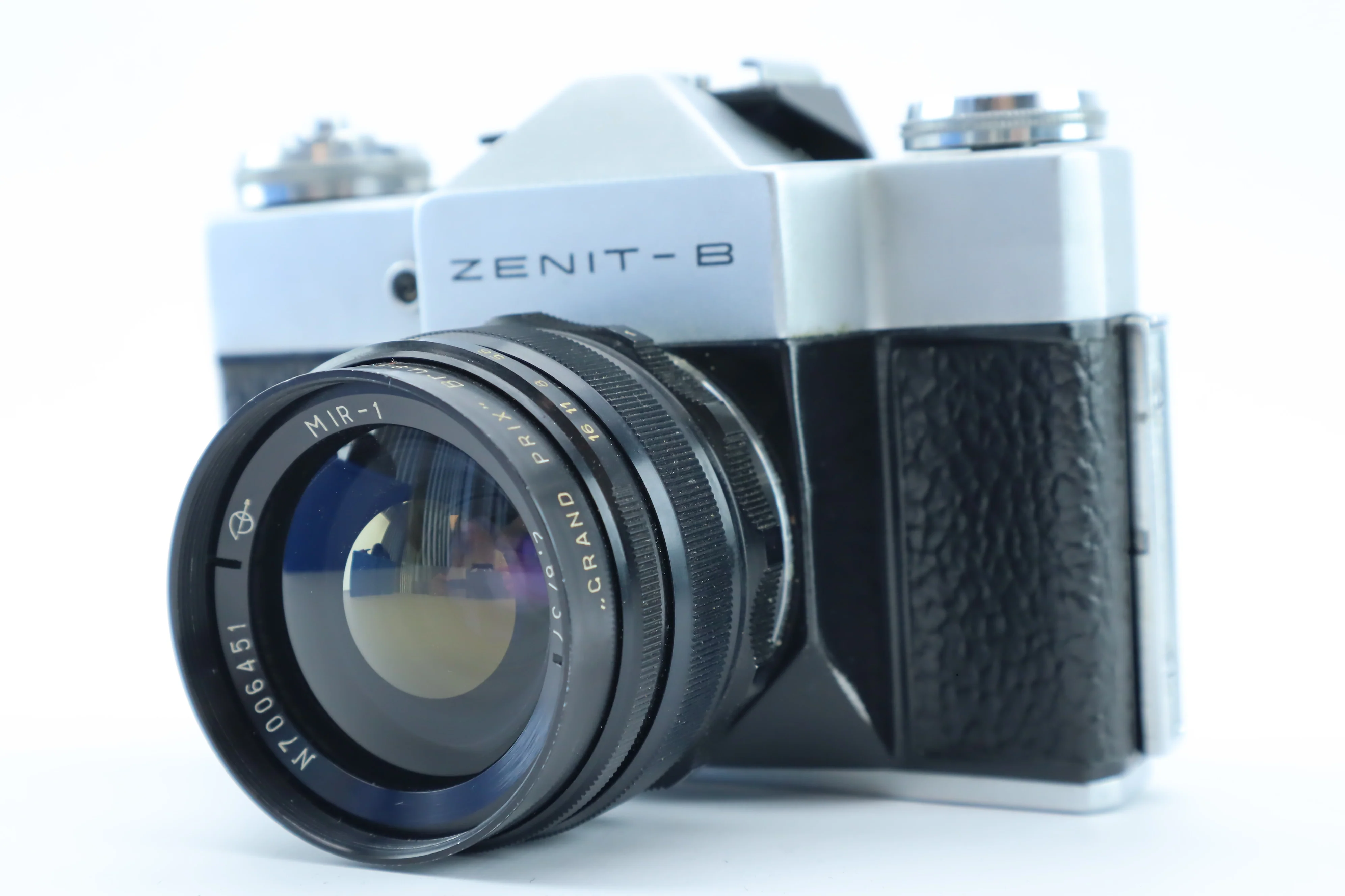 Zenit-B with MIR-1 37mm f/2.8 - Image 3